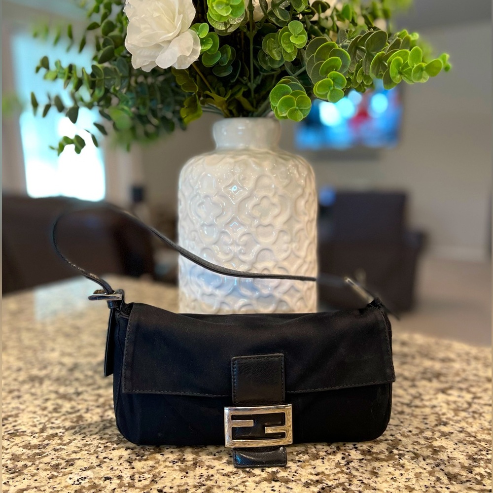 Fendi Baguette